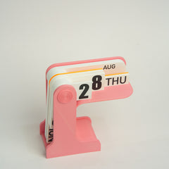 Manual flip date display desk calendar with bold black and white numbers