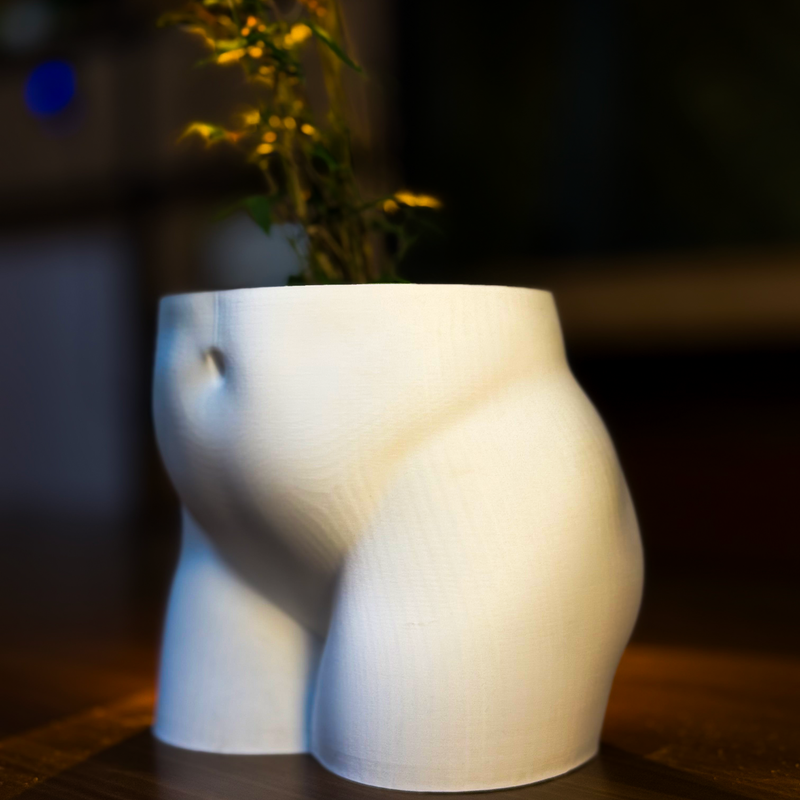 Butt Planter – Modern Sculptural Plant Pot