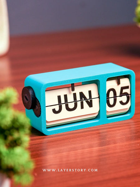 LayerStory “FlipFrame” Desk Calendar – Teal Minimalist Perpetual 