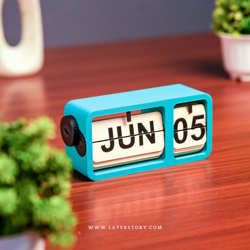 LayerStory “FlipFrame” Desk Calendar – Teal Minimalist Perpetual 